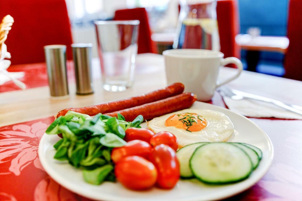 Hotel Koflik Strakonice Eksteriør bilde